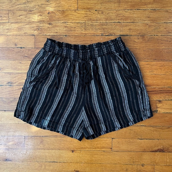 Briggs Stripped Tassel Shorts, Elastic Waisted with Pockets - Picture 1 of 3